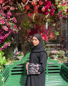 Tam Abaya